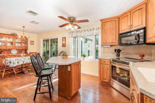 116 BUNKER HILL RD, New Cumberland, PA 17070