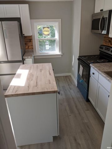 3802 Fairfield Avenue, Fort Wayne, IN 46807