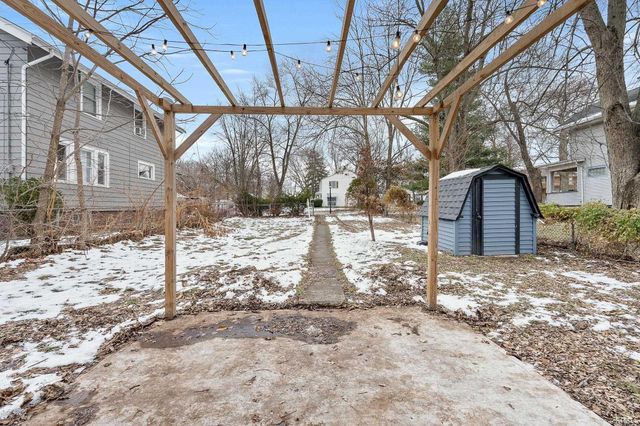 3802 Fairfield Avenue, Fort Wayne, IN 46807