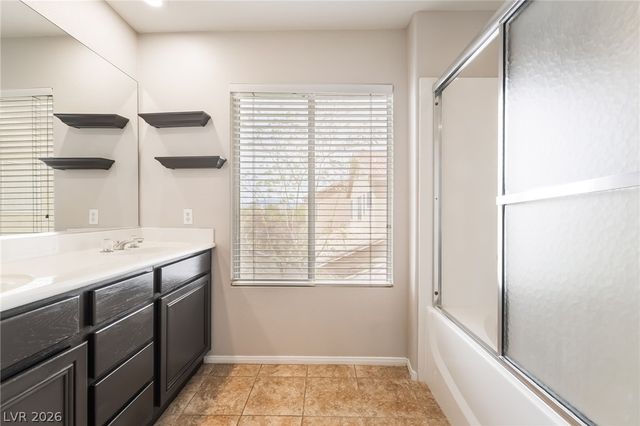 723 Elliot Peak Avenue, Las Vegas, NV 89183