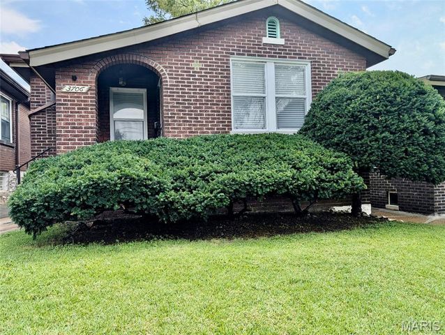 3706 Taft Avenue, St Louis, MO 63116
