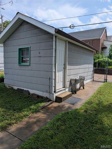 3706 Taft Avenue, St Louis, MO 63116