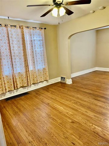 3706 Taft Avenue, St Louis, MO 63116