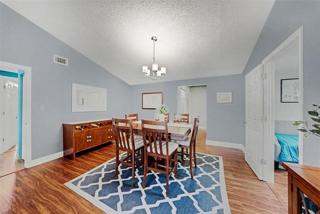 6003 S HIMES AVENUE, Tampa, FL 33611