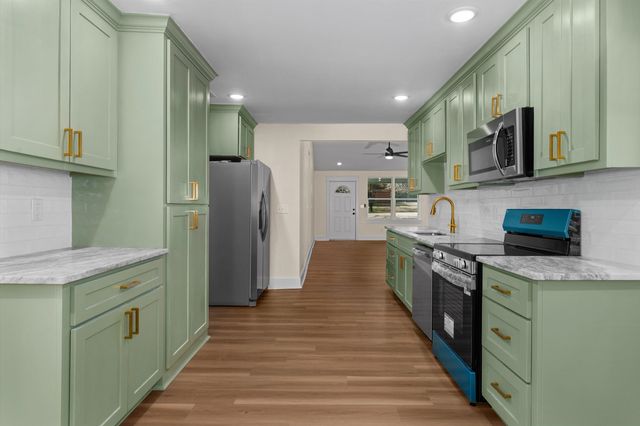 614 S Sun Camp Rd., White Oak, TX 75693