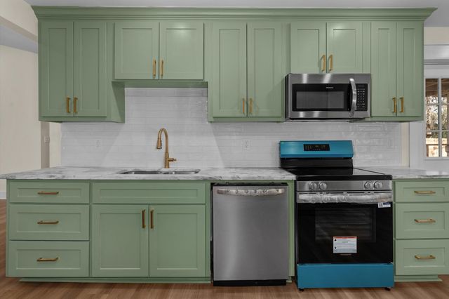 614 S Sun Camp Rd., White Oak, TX 75693