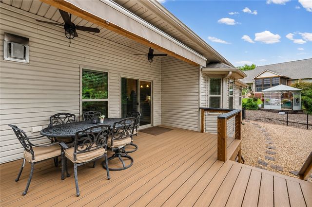 3 S Brent Lane, Bella Vista, AR 72714