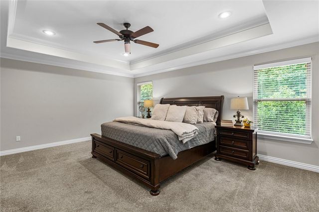 3 S Brent Lane, Bella Vista, AR 72714