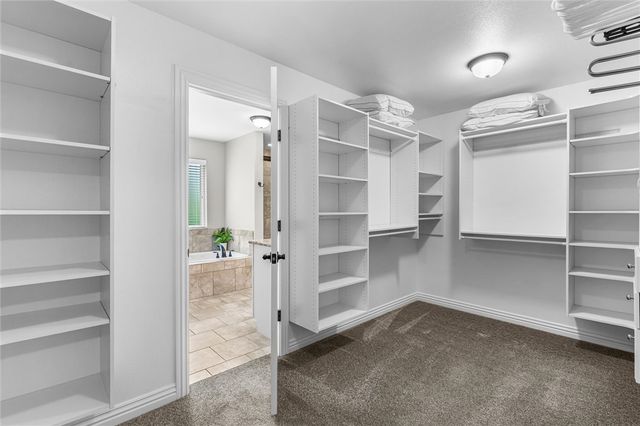 3 S Brent Lane, Bella Vista, AR 72714