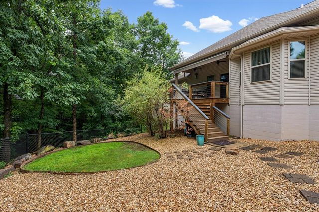 3 S Brent Lane, Bella Vista, AR 72714