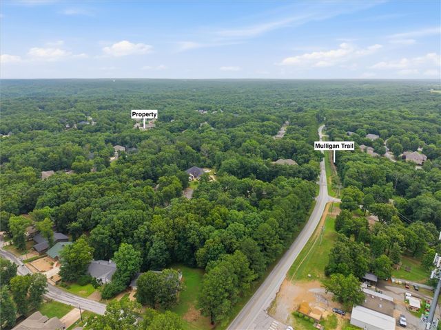3 S Brent Lane, Bella Vista, AR 72714