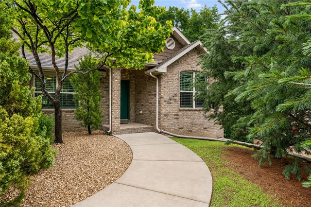 3 S Brent Lane, Bella Vista, AR 72714