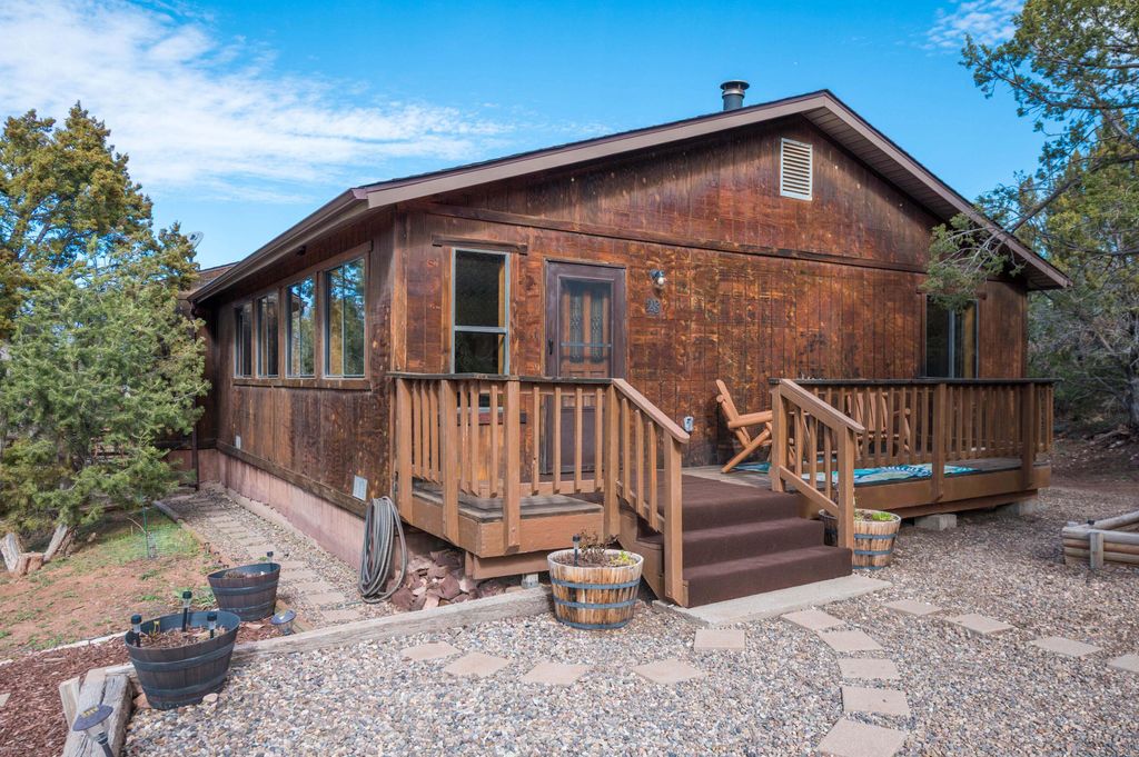 28 Jennifer Drive, Sandia Park, NM 87047