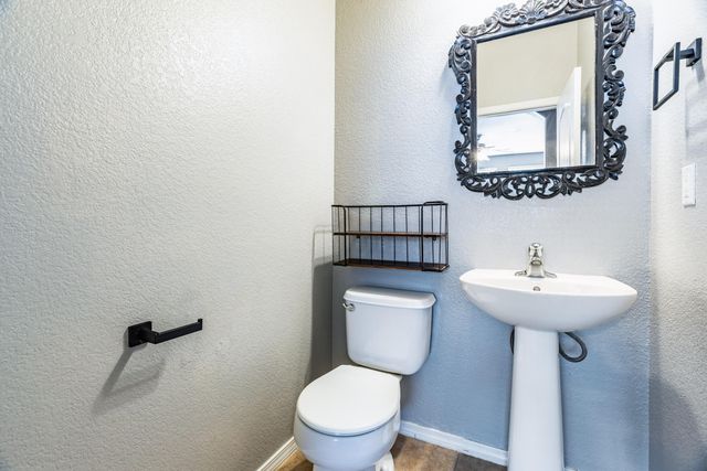 1014 Toscana Drive SE, Rio Rancho, NM 87124