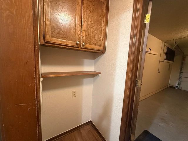 1015 Swan Lake Court, Edmond, OK 73003