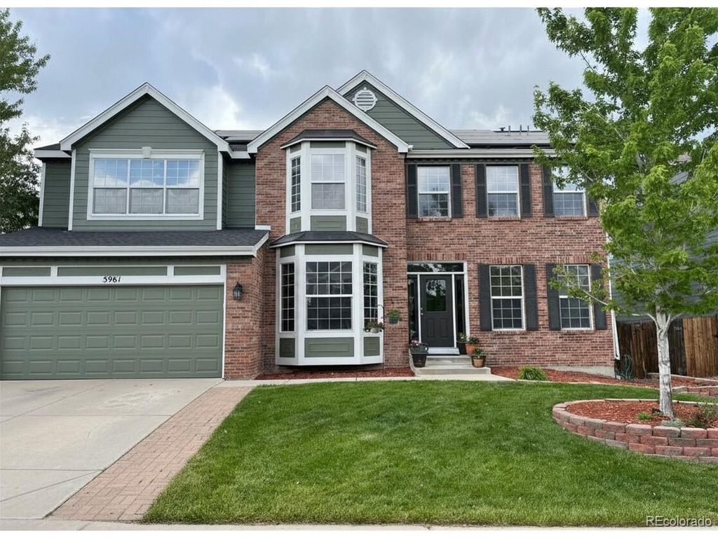 5961 E Monument Dr, Castle Rock, CO 80104