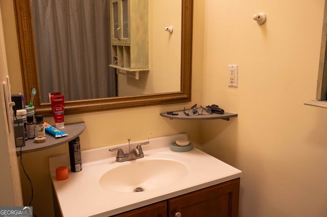 50 Canyon Pass, Cleveland, GA 30528
