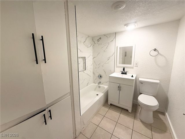 2030 Sunrise Avenue 2, Las Vegas, NV 89101