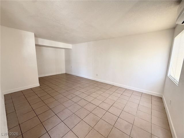 2030 Sunrise Avenue 2, Las Vegas, NV 89101