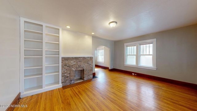 819 Geneva Avenue, Toledo, OH 43609