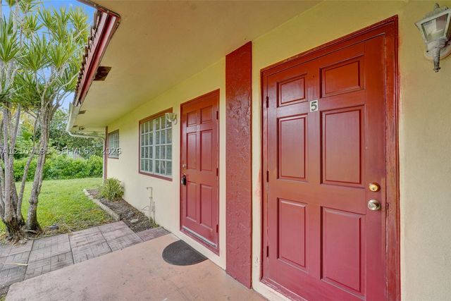 10301 NW 36th St 5, Coral Springs, FL 33065
