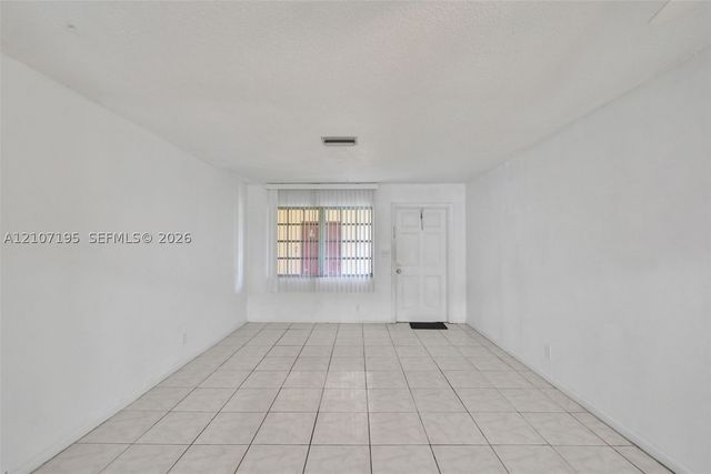 10301 NW 36th St 5, Coral Springs, FL 33065