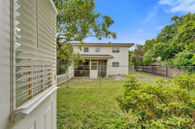 10301 NW 36th St 5, Coral Springs, FL 33065