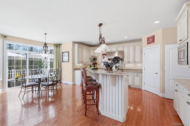 226 Buttonwood Way, Hopewell Junction, NY 12533
