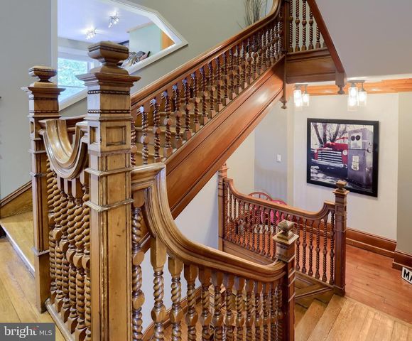 4 S 4TH ST, Lebanon, PA 17042