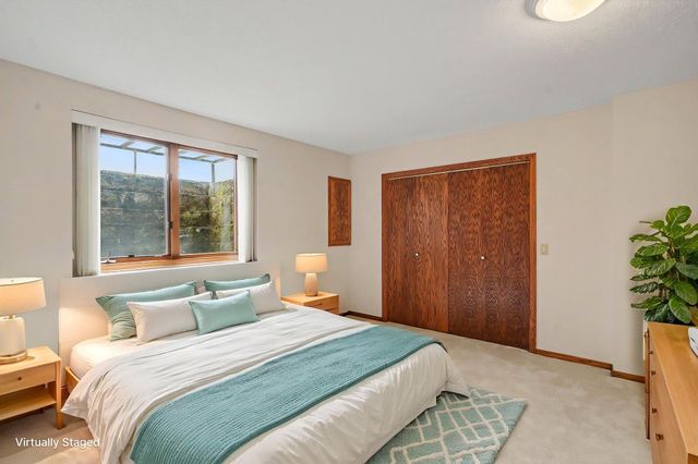 17703 Landmark Court, Lakeville, MN 55044