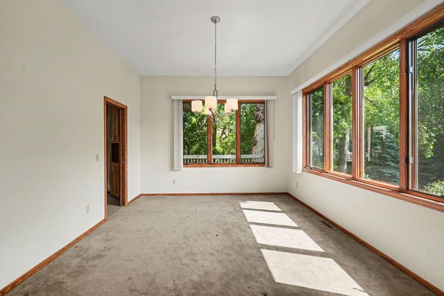 17703 Landmark Court, Lakeville, MN 55044
