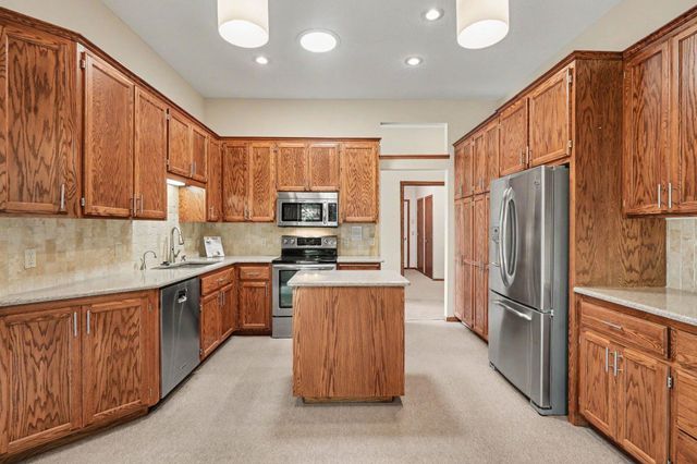 17703 Landmark Court, Lakeville, MN 55044
