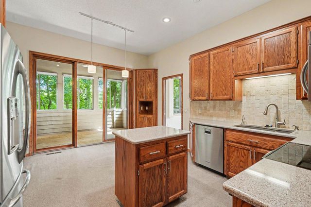 17703 Landmark Court, Lakeville, MN 55044