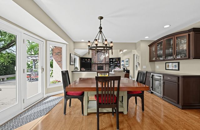 149 Timber Edge Lane, Palos Park, IL 60464