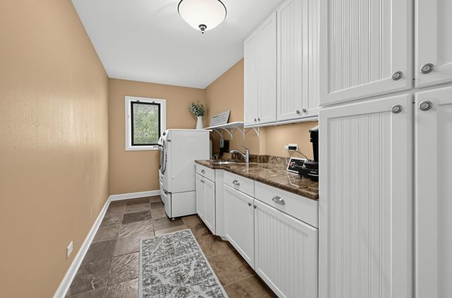 149 Timber Edge Lane, Palos Park, IL 60464