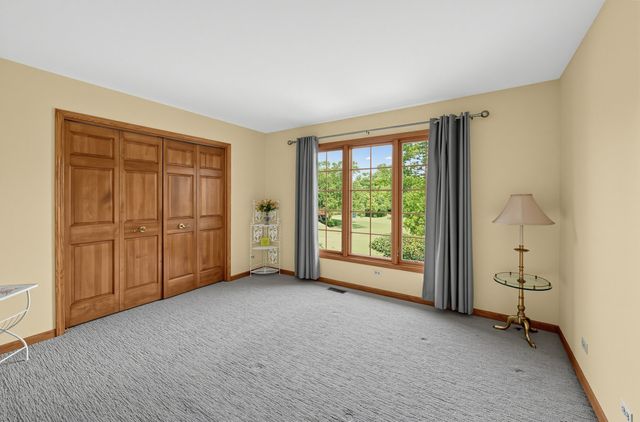 149 Timber Edge Lane, Palos Park, IL 60464