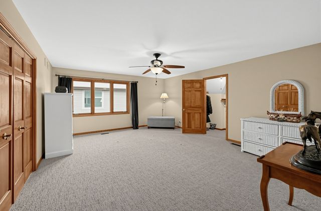149 Timber Edge Lane, Palos Park, IL 60464