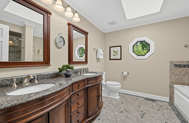 149 Timber Edge Lane, Palos Park, IL 60464