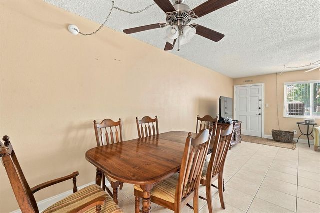 2525 W BAY DRIVE A22, Belleair Bluffs, FL 33770
