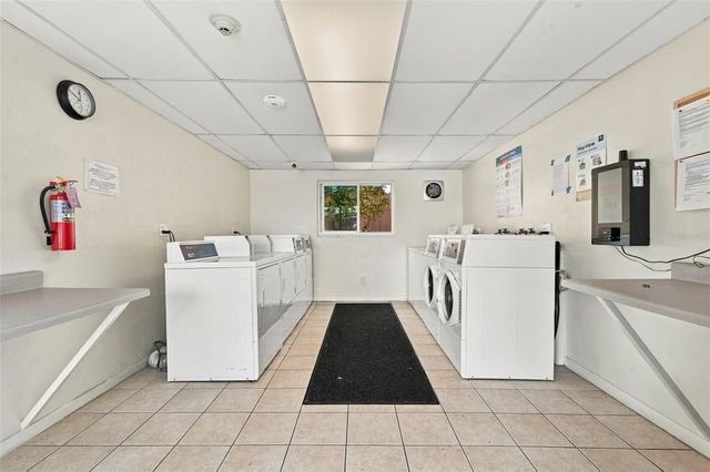 2525 W BAY DRIVE A22, Belleair Bluffs, FL 33770
