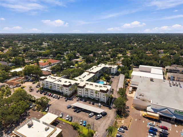 2525 W BAY DRIVE A22, Belleair Bluffs, FL 33770