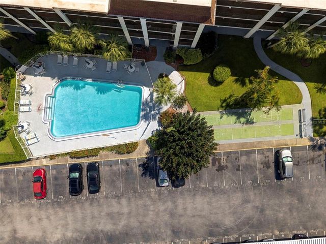 2525 W BAY DRIVE A22, Belleair Bluffs, FL 33770