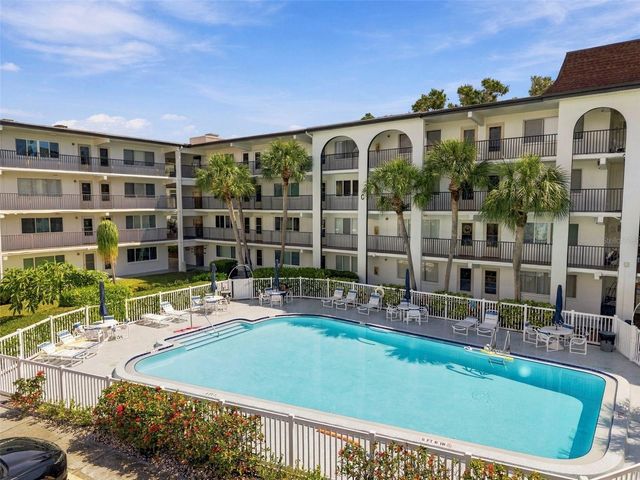 2525 W BAY DRIVE A22, Belleair Bluffs, FL 33770
