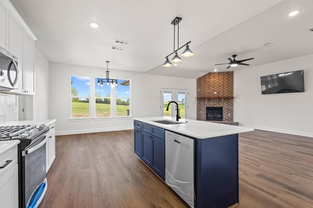 1510 S SHORE DR, Bonham, TX 75418