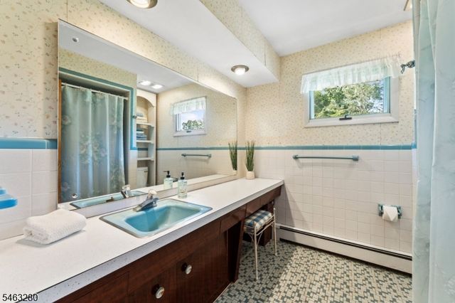 913 Madison Ave, Bridgewater Twp., NJ 08807
