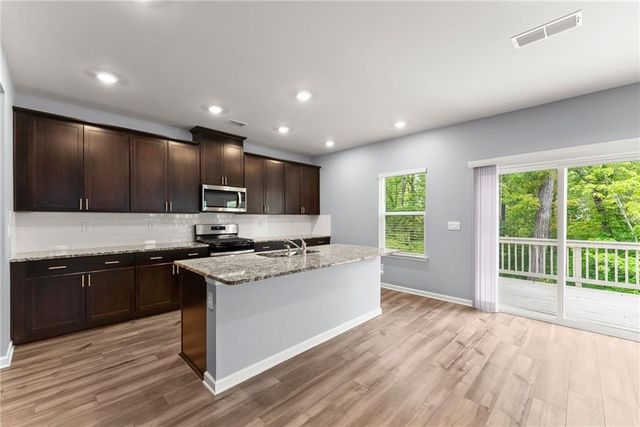 519 Magnolia Drive, Dawsonville, GA 30534