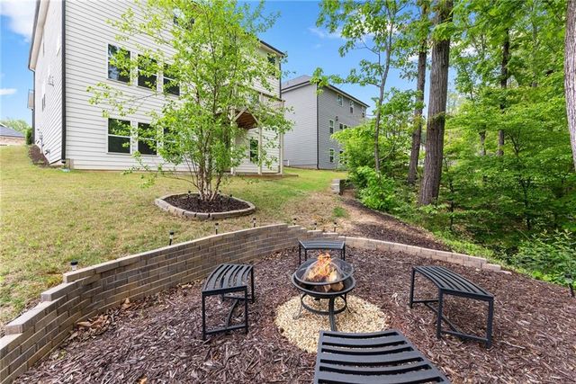 519 Magnolia Drive, Dawsonville, GA 30534
