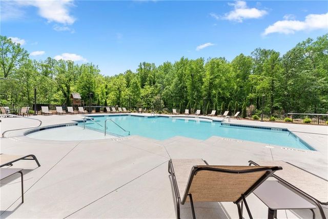 519 Magnolia Drive, Dawsonville, GA 30534