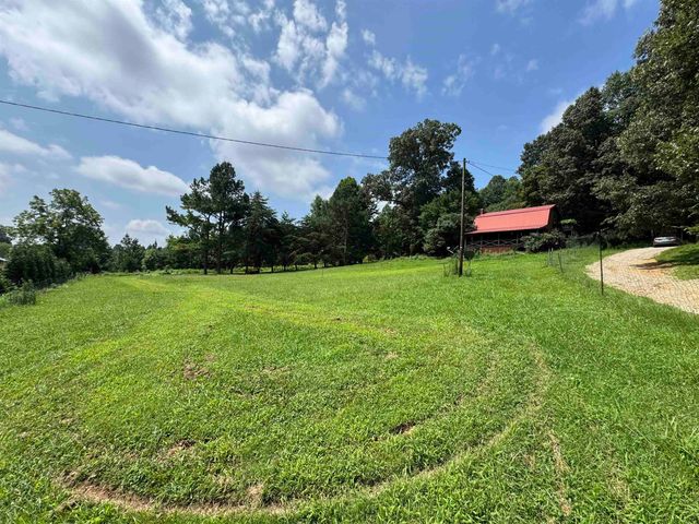 175 Creswell Church Road North, Marion, KY 42064