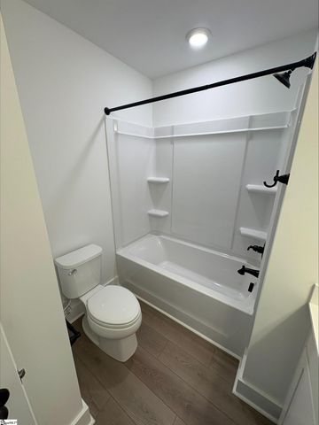 416 W Parima Court, Spartanburg, SC 29301